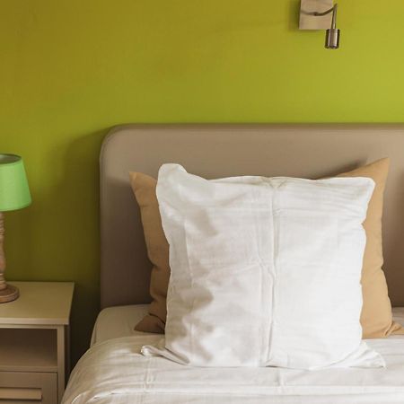 Guesthouse Amfora Poperinge Bagian luar foto